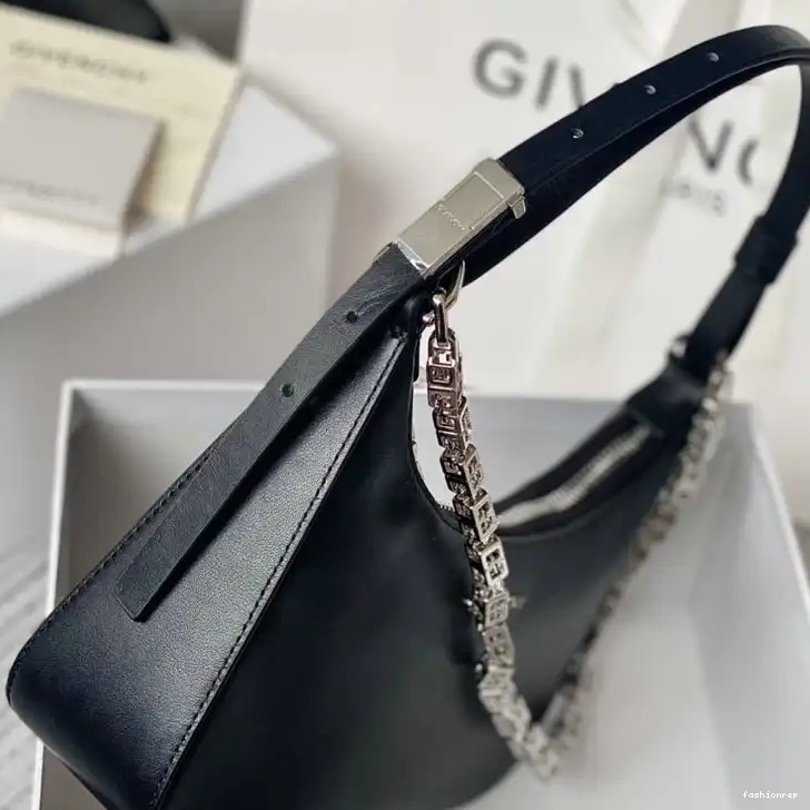 Fashionrepsfam ru 2206RF0007 Givenchy Bag 0817